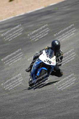 media/Jun-05-2022-WERA (Sun) [[64b01df28d]]/Race 13 senior superbike/